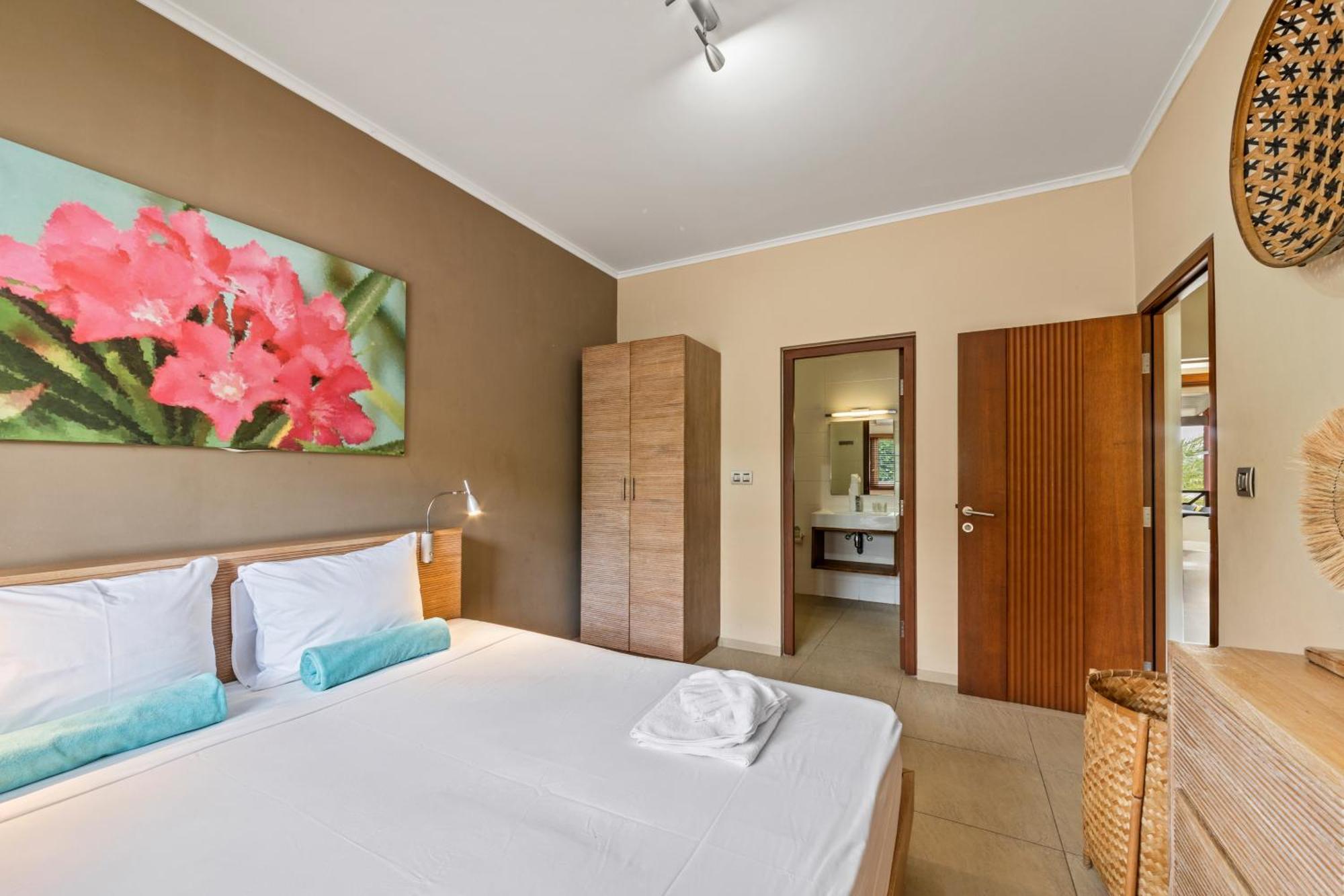 Spanish Water View Apartments - Jan Thiel Area Віллемстад Екстер'єр фото